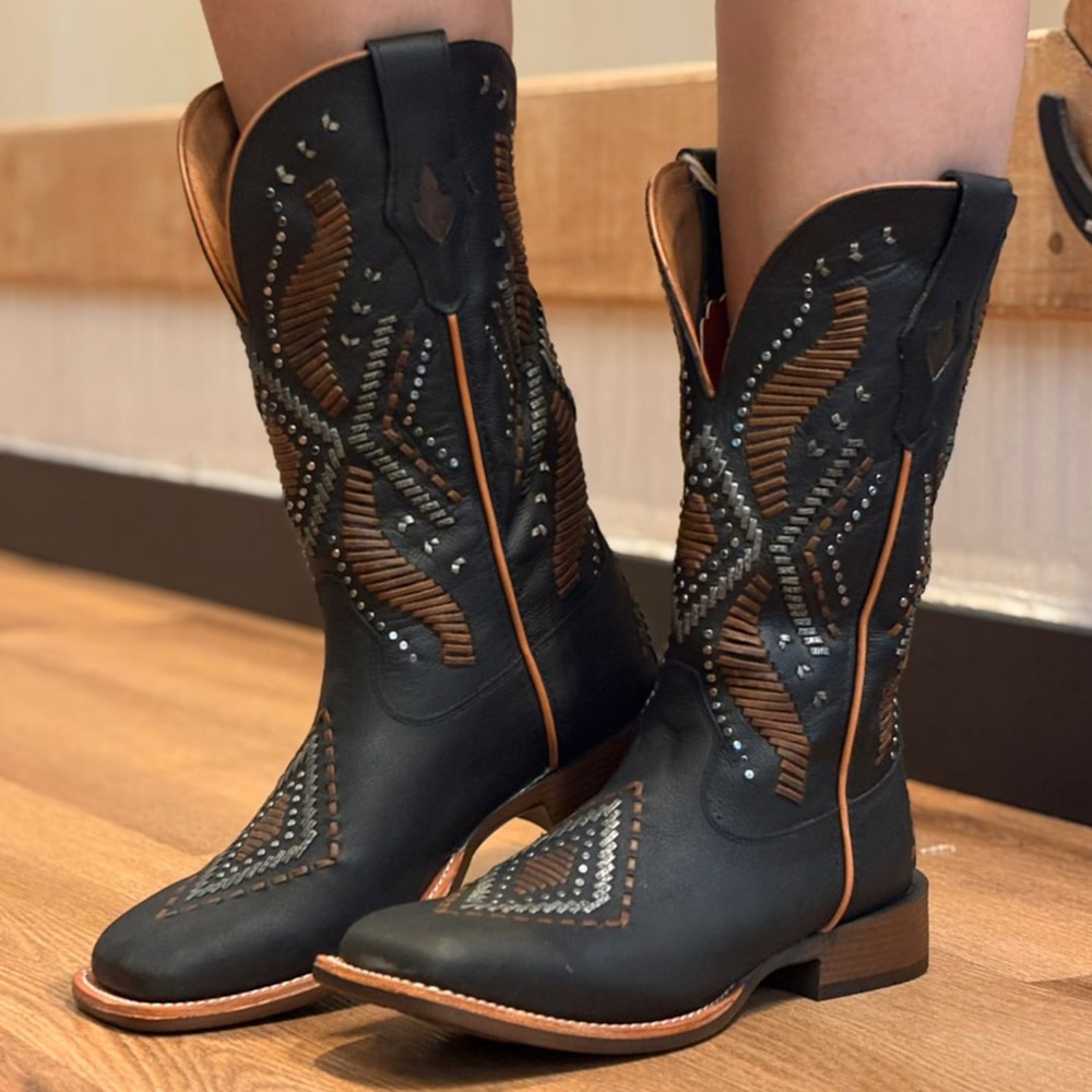 image_db8dd85a-294a-494f-8526-32e122613361