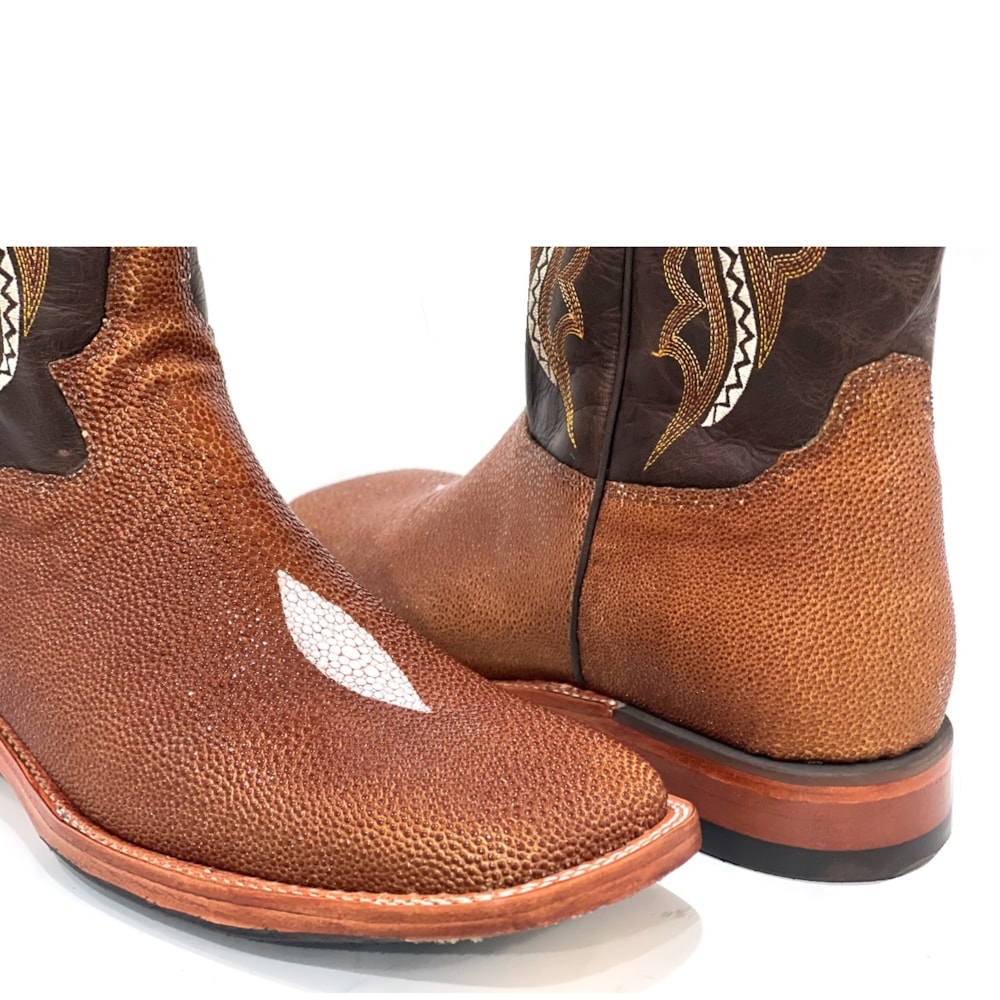 image_8d396a04-bd86-4f73-bd7b-b7af515c6d0f