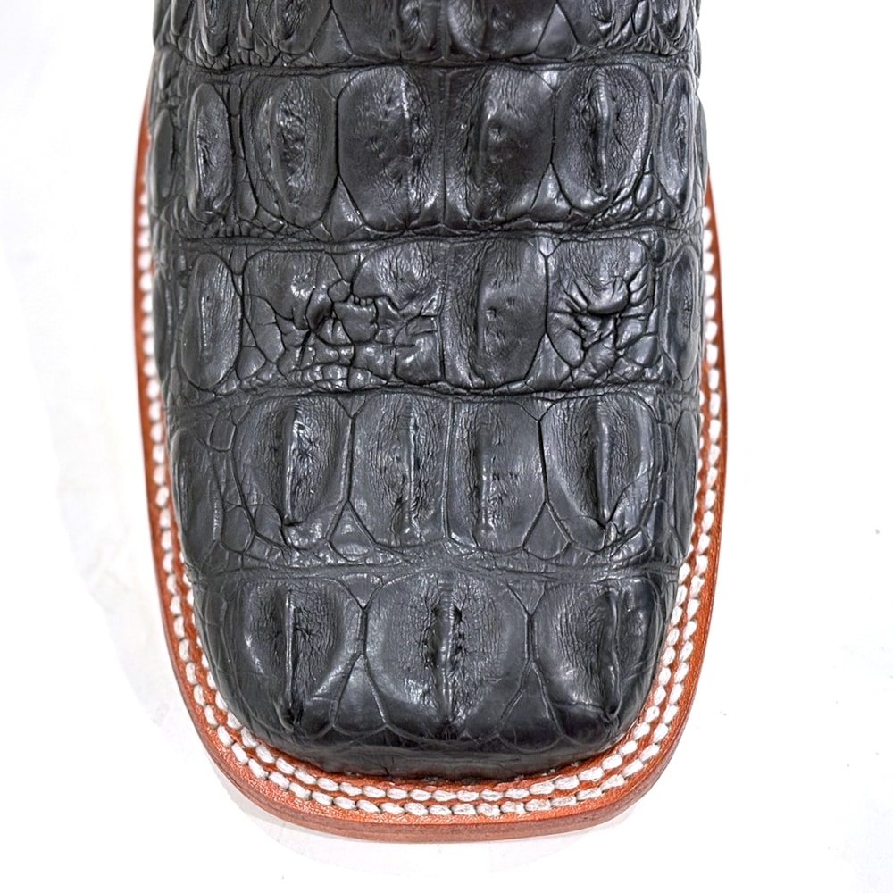 image_8d6857d8-756c-4ec1-a964-66b24196882e