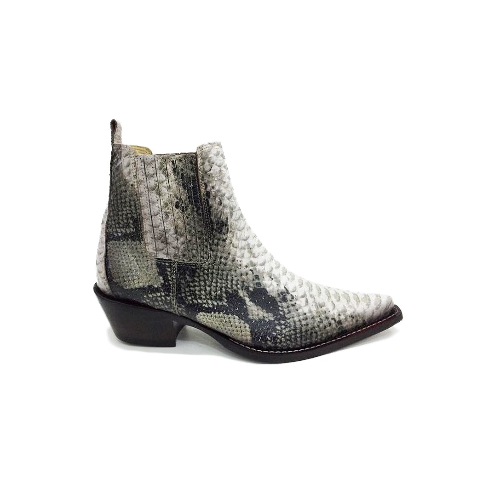 image_2d2df299-986e-4056-a71e-30e36853cdd8