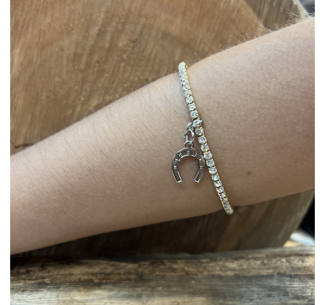 image_b8a540d6-1650-42c4-a186-81b0e64e8789