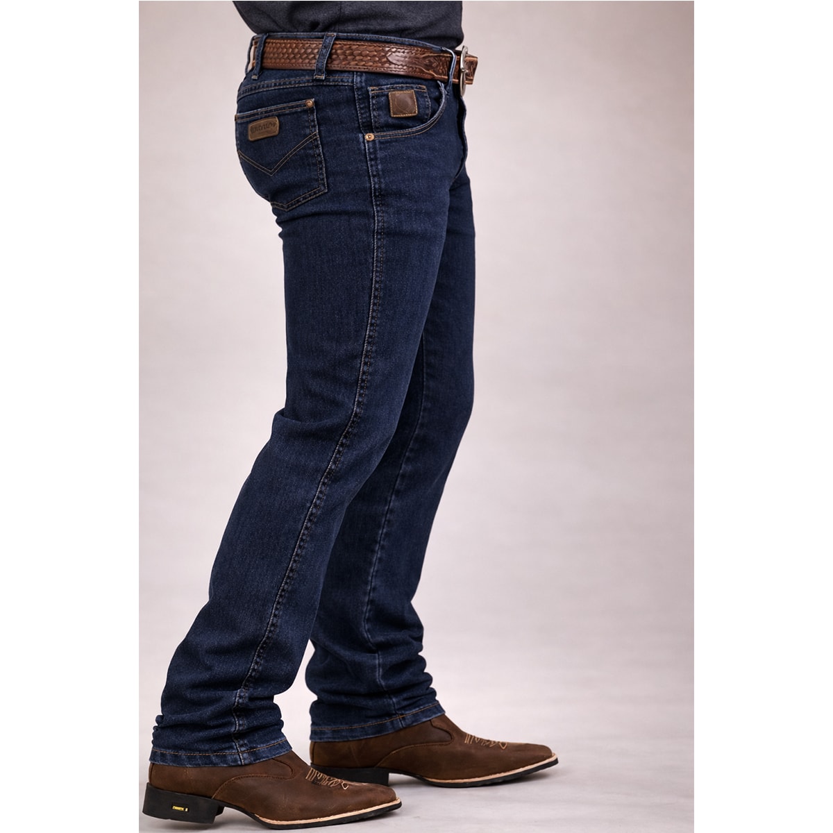 Calça Wrangler CODY Classic Regular Jeans WM1107 | Cris & Cia
