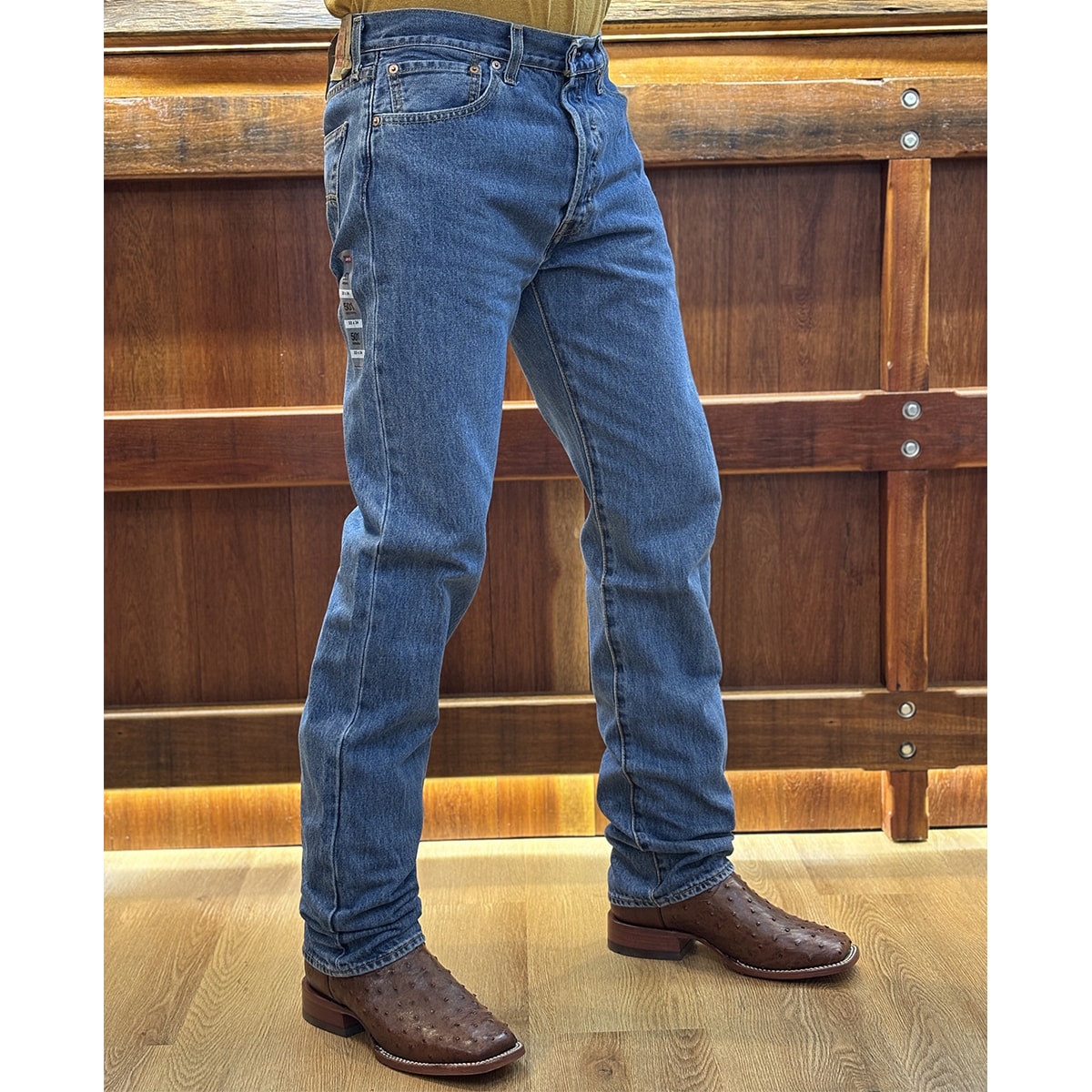 Calça Levi's 501® Original Fit Delavê 005010134 | Cris & Cia