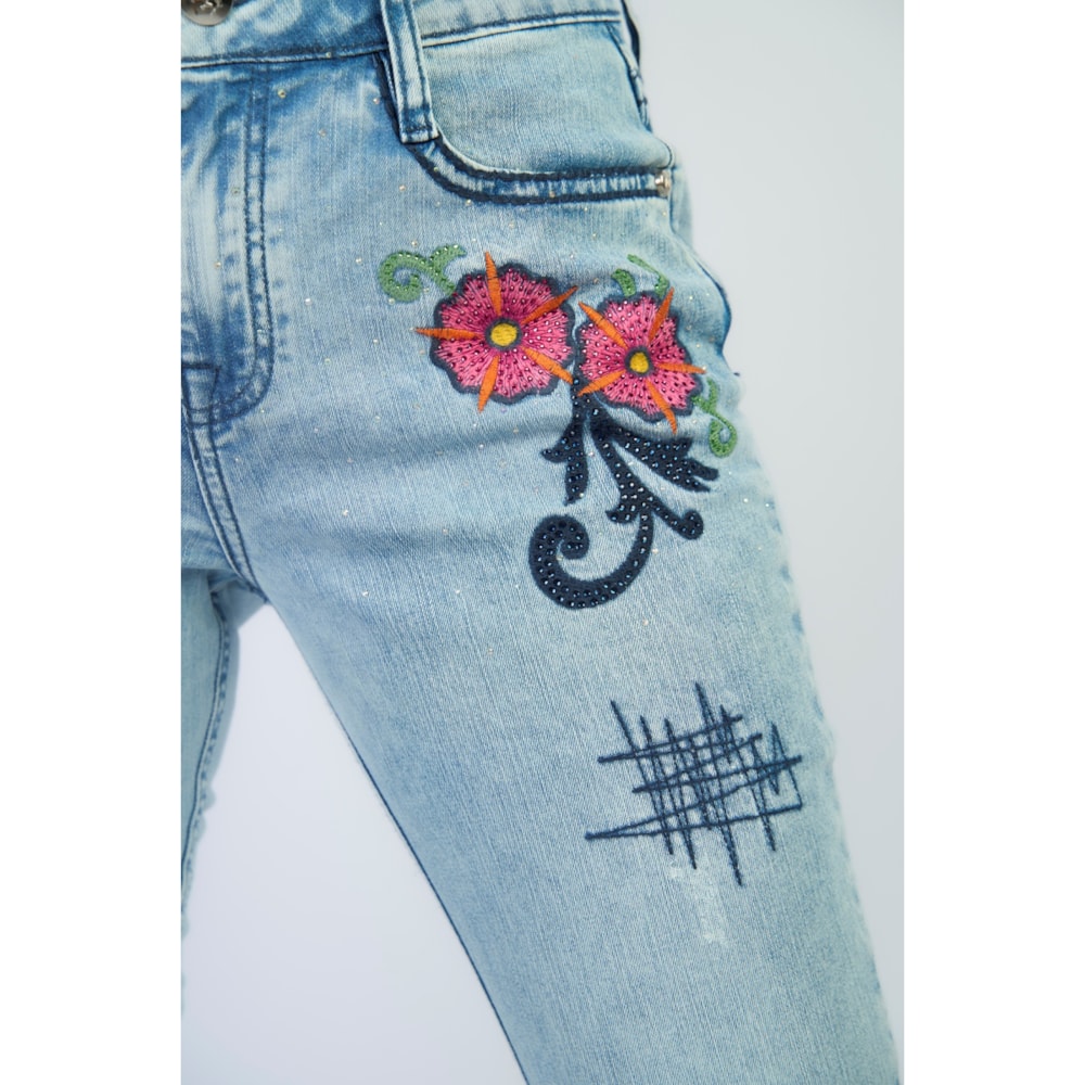 image_b38f6e2f-c8bf-41cf-ac67-e1dec5386e1e