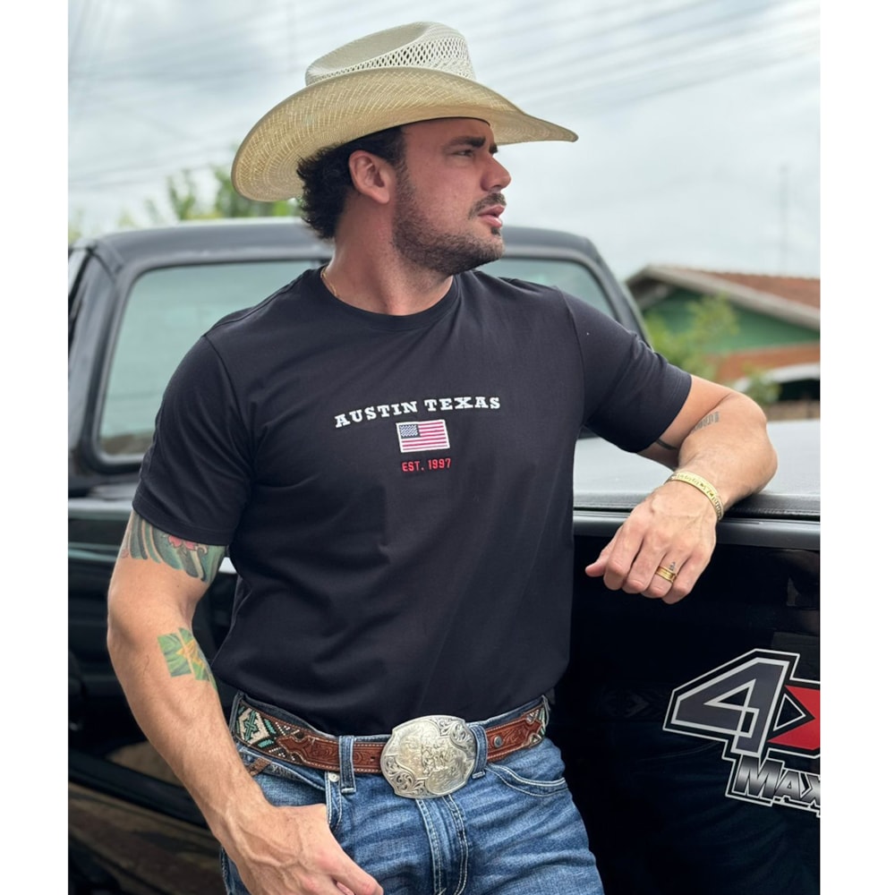 image_e94e5c5e-c462-47e5-8ec5-1a44a031f4f0