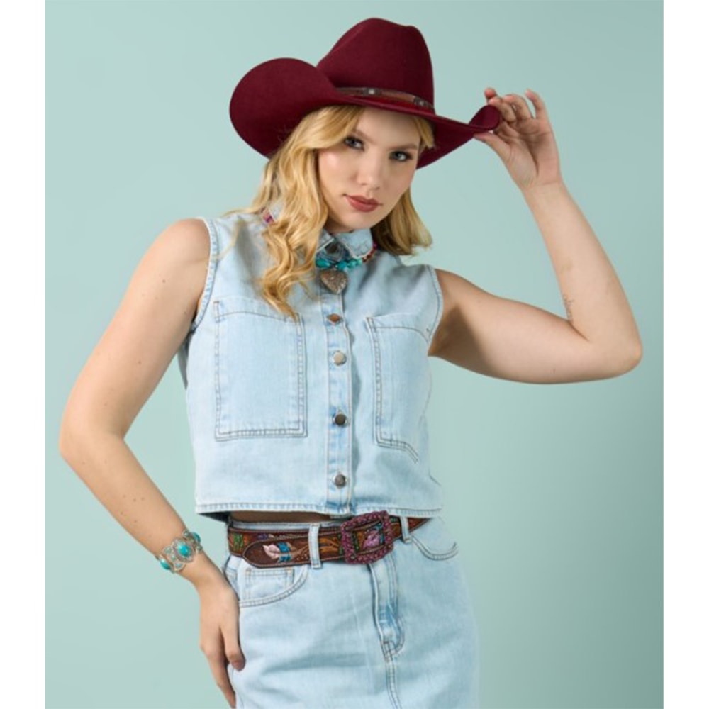 image_b2148e4b-11e3-43d2-afa4-e0594f3a36ed