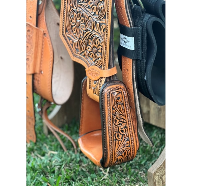 image_ff42d7a2-4321-47ab-bedf-9dfc8da2c5f1